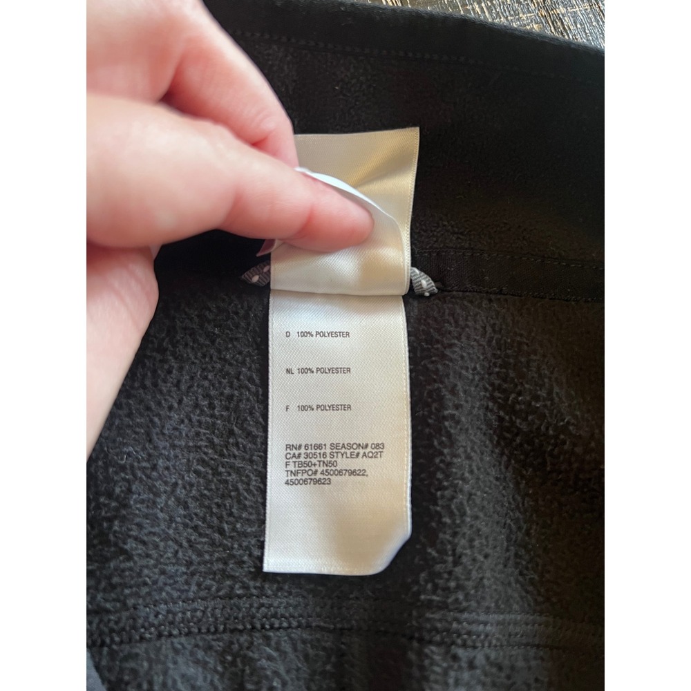 The North Face Womens Polartec Classic 100 Fleece Vest Black Full Zip AQ2T Small - Picture 5 of 6